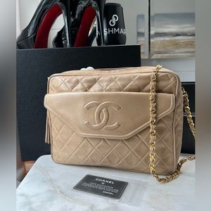 CHANEL LAMBSKIN CAMERA BAG- BEIGE CLAIR